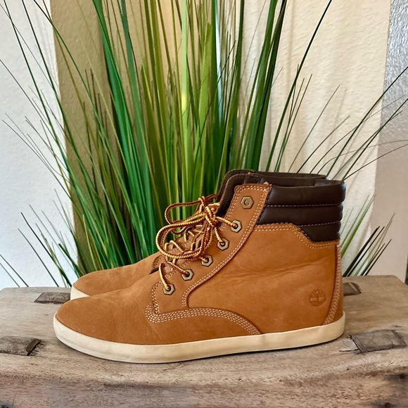 Timberland Dausette Wheat Nubuck Boots - Picture 1 of 7